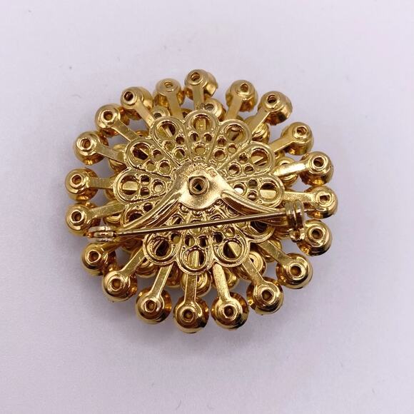 Judy Lee Faux Pearl and Rhinestones Roseta Brooch - Picture 3 of 5